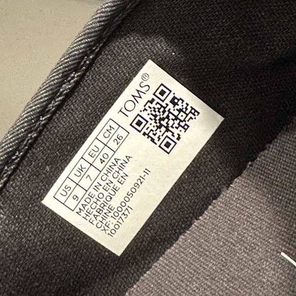 Purple Glitter Toms - Size 9W - Picture 6 of 6